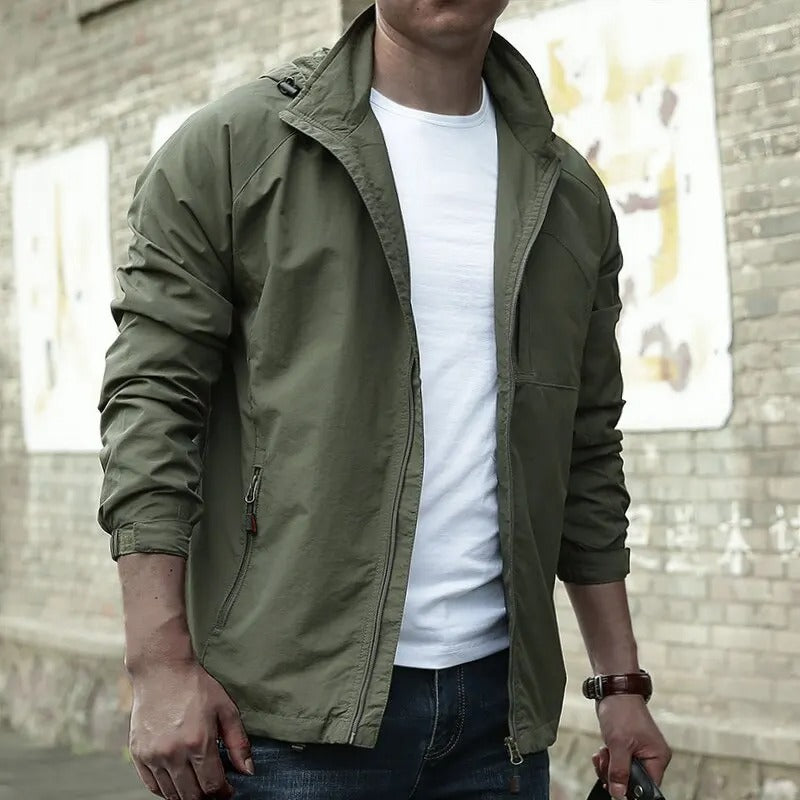 Wasserfeste, Atmungsaktive Cargo-Jacke mit Kapuze für Herren