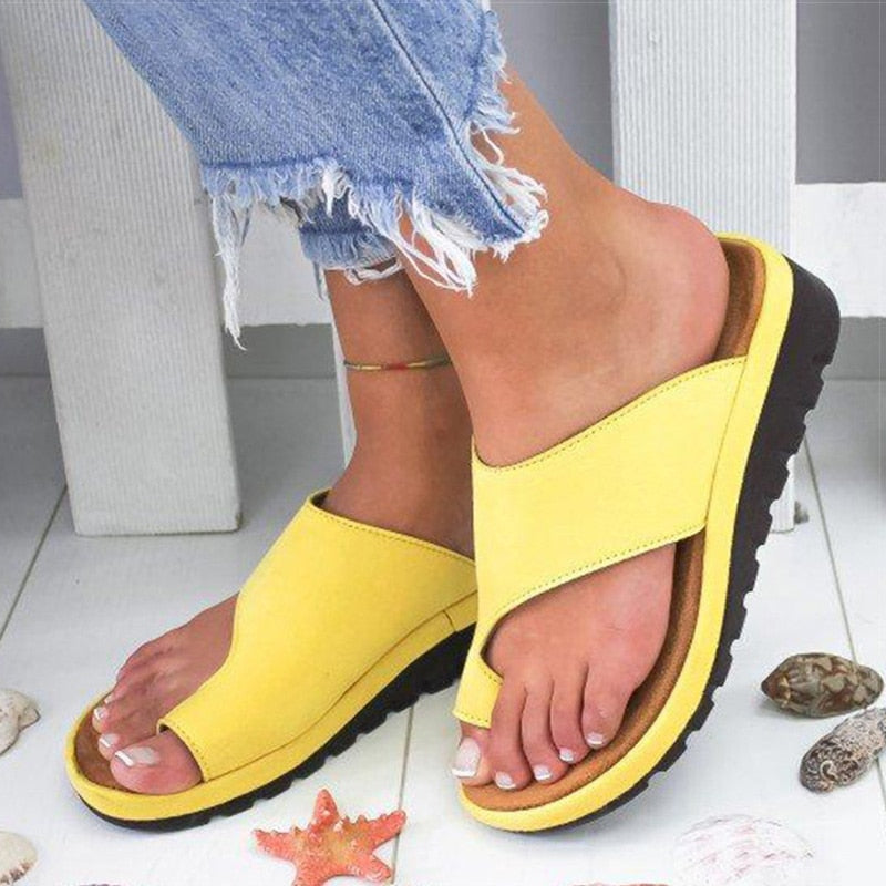 Bequeme Plateau-Slipper für Damen