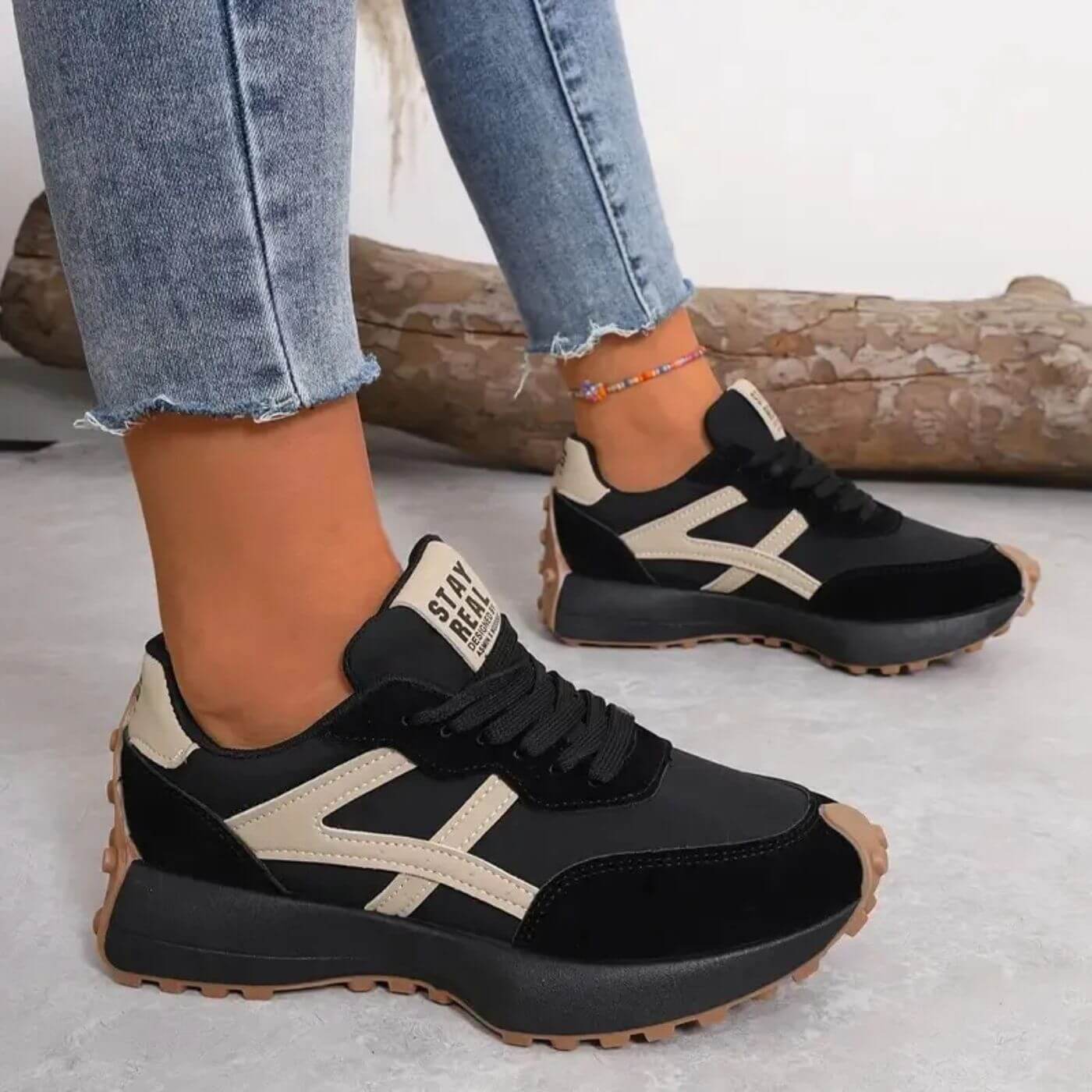 Damen Schnür-Sneakers - Retro Stil mit Chunky Sohle