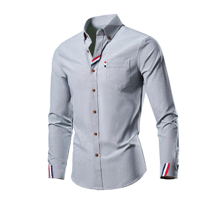 Herren Slim Fit Hemd - Mit Button-Down Kragen und Gestreiften Akzenten