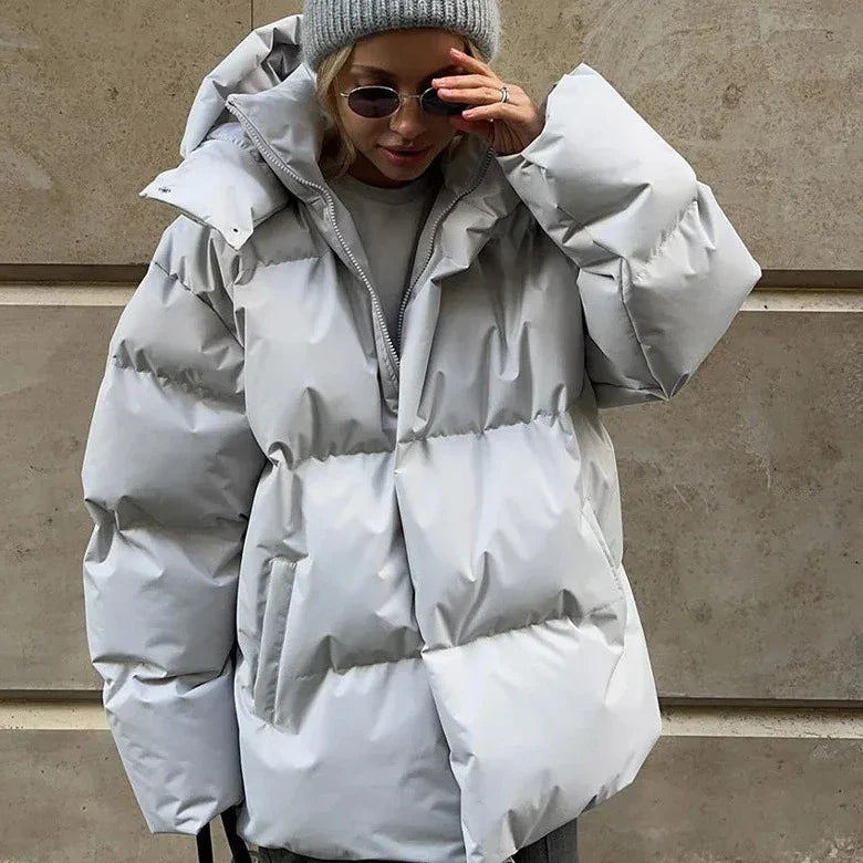 Damen Kurze Pufferjacke mit Kapuze - Oversized und Warm