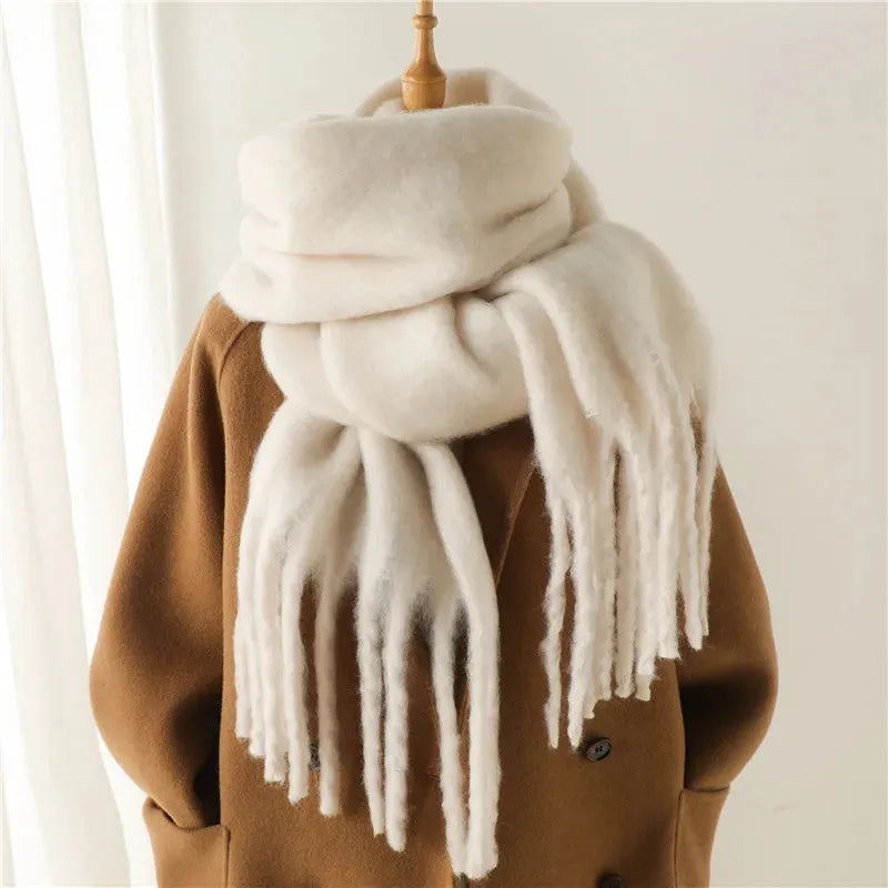 Damen Winterschal - Oversized mit Fransenbesatz