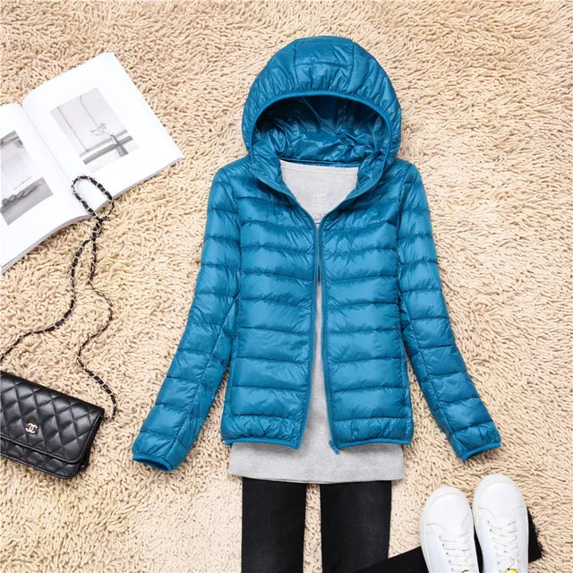Wasserdichte Daunenjacke für Damen - Kapuze & Wetterfestes Design