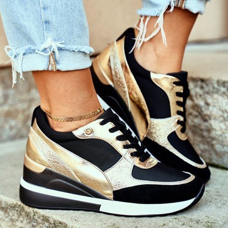 Damen Plateau Sneaker - Metallisch mit Keilabsatz