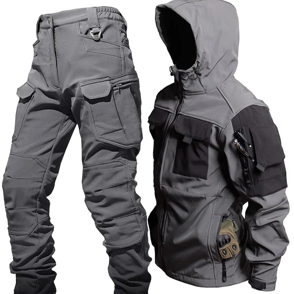 Herren Outdoor Set - Jacke mit Kapuze und Cargo-Taschen