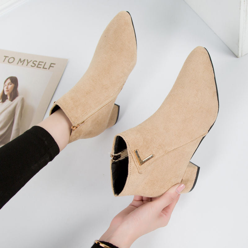 Damen Stiefeletten - Spitze Zehenpartie mit Blockabsatz