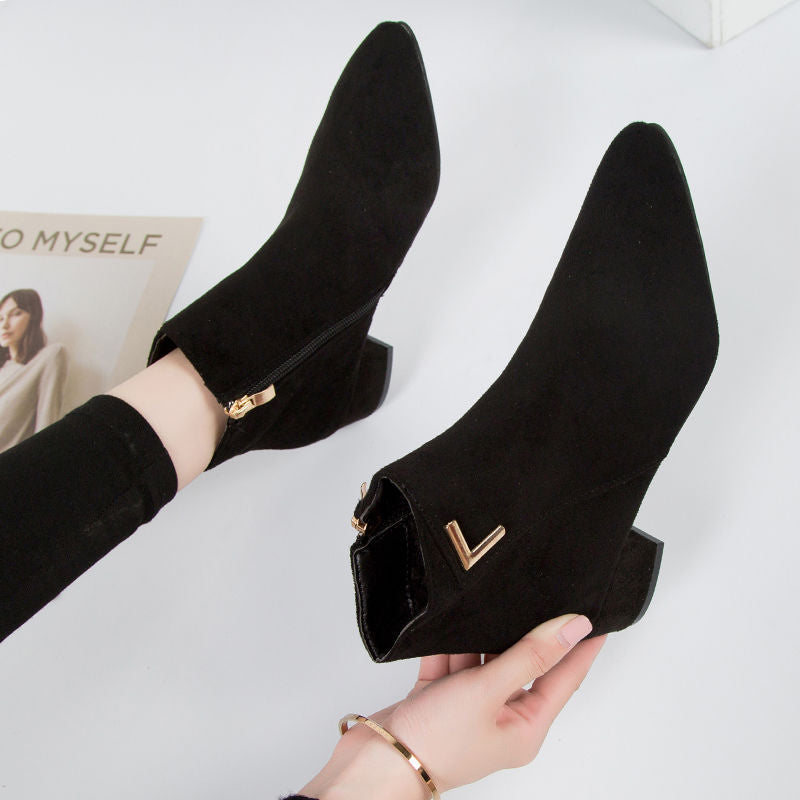 Damen Stiefeletten - Spitze Zehenpartie mit Blockabsatz